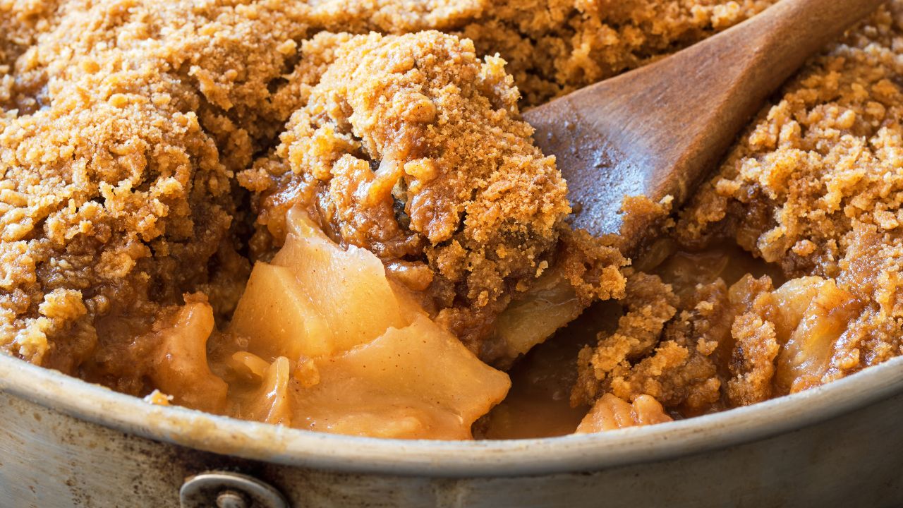 24 Apple Desserts (+ Easy Recipes)