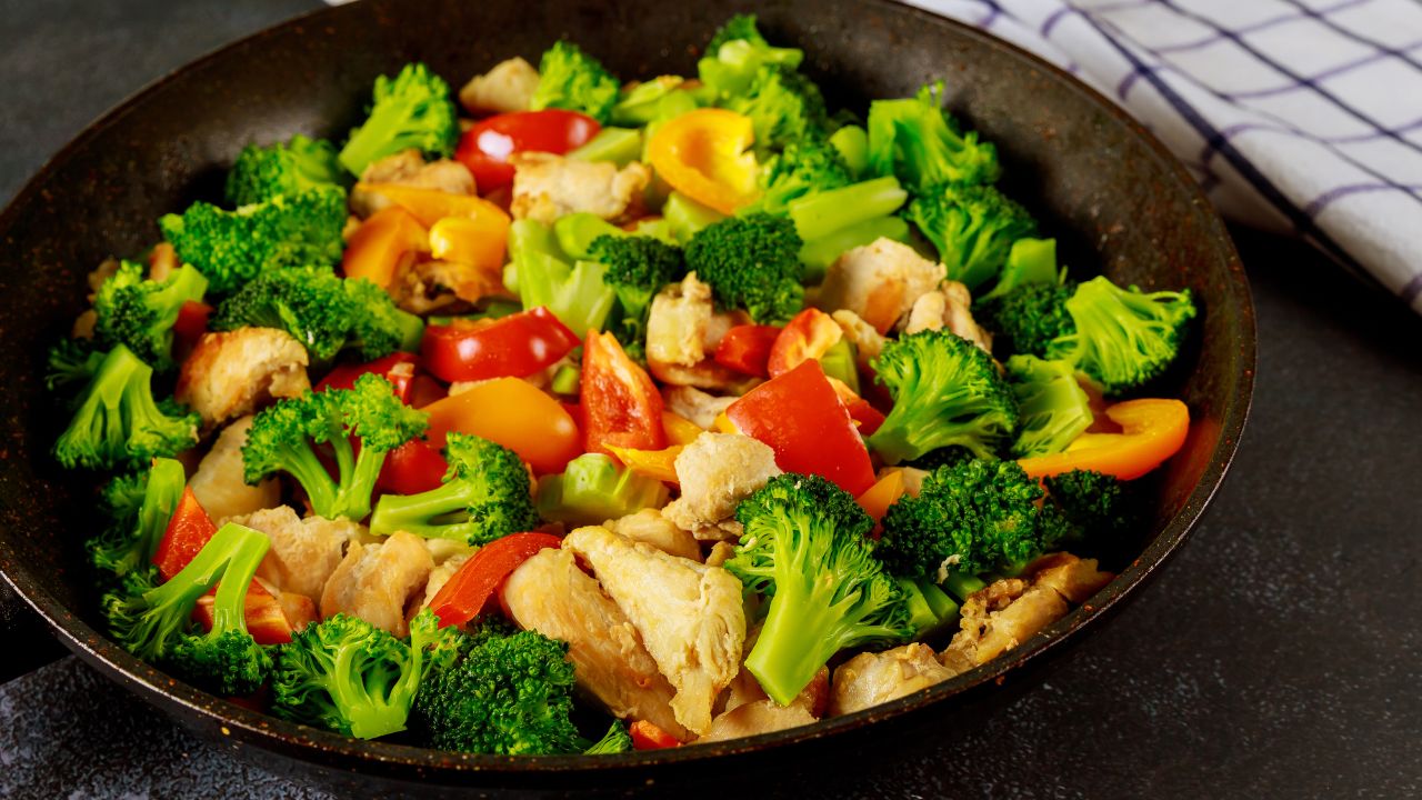 28 Delicious Keto Crockpot Dishes (Easy Recipes!)