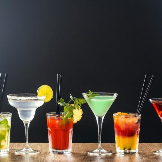 10 Best Cocktail Subscription Boxes