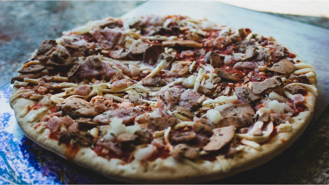 17 Best Frozen Pizzas (Quick And Delicious)