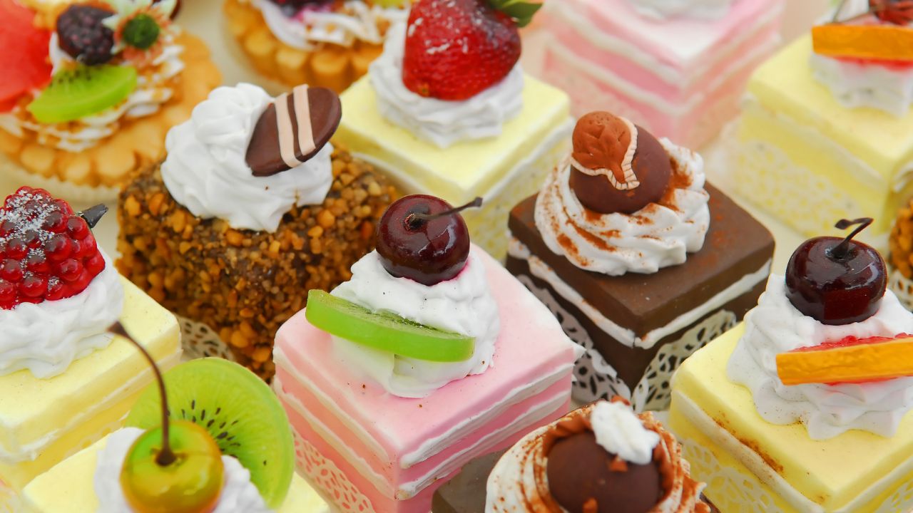 20 Flavors That Are Amazing In Any Celebration Cake