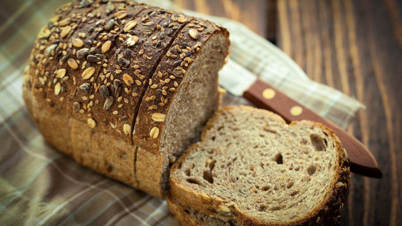 20 Various Types Of Bread – Explained (11)