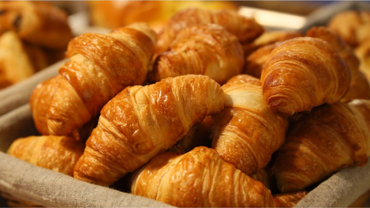 20 Various Types Of Bread – Explained (16)