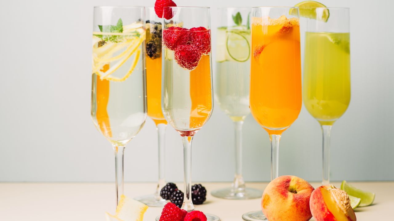 26 Super Simple Prosecco Cocktails (1)