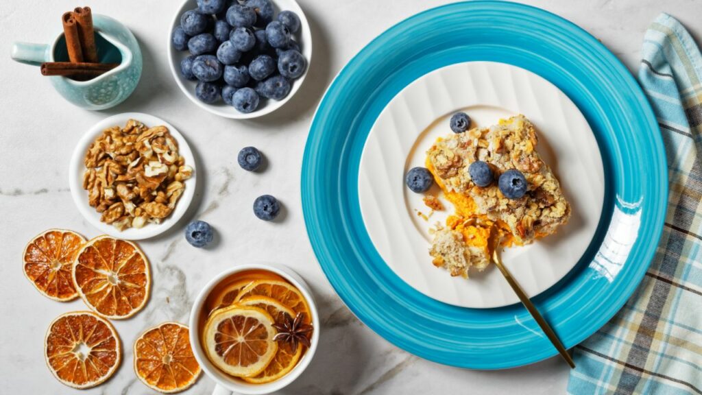 33 Dump Cake Recipes For Lazy Bakers