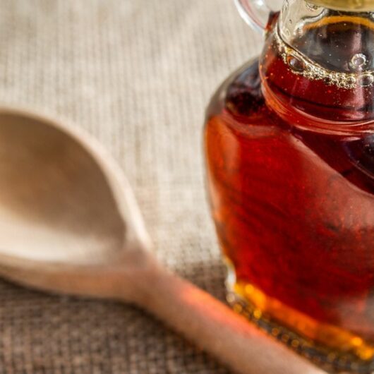 8 Maple Syrup Alternatives  
