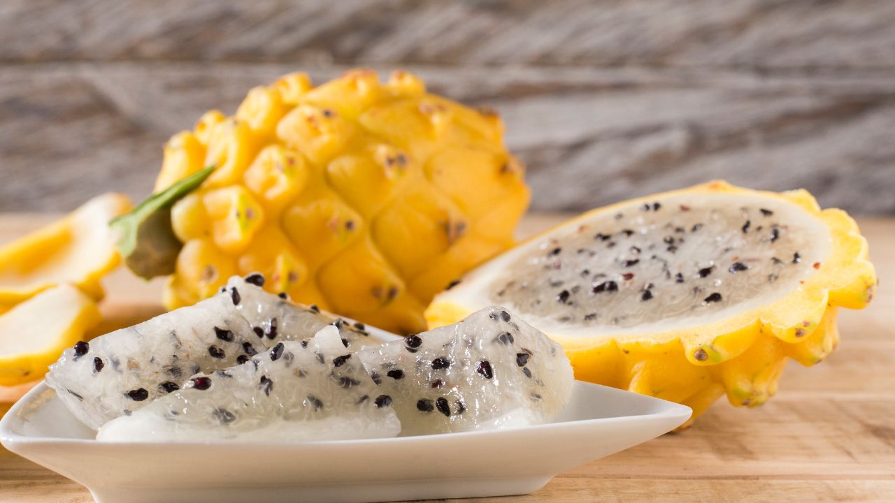 Different Dragon Fruit Variations