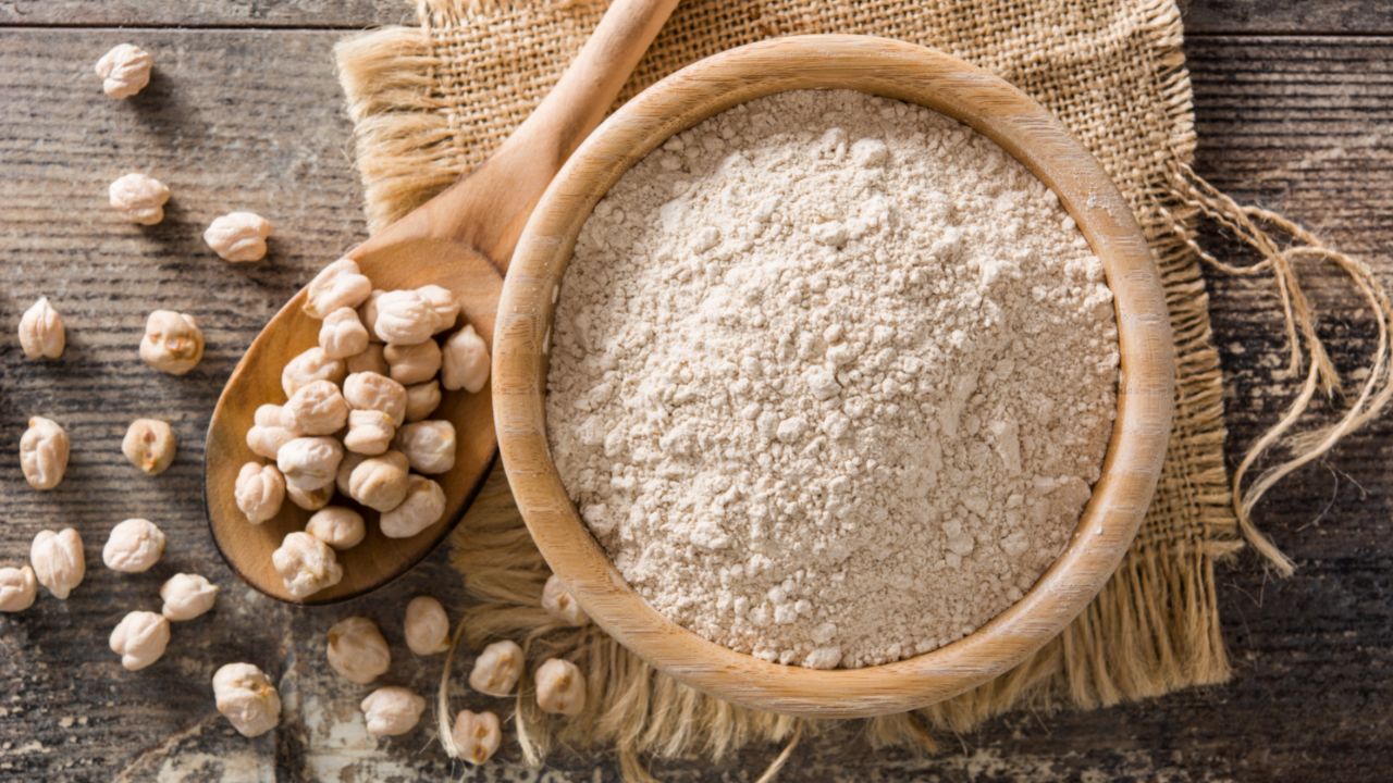 Garbanzo Beans Or Chickpea Flour