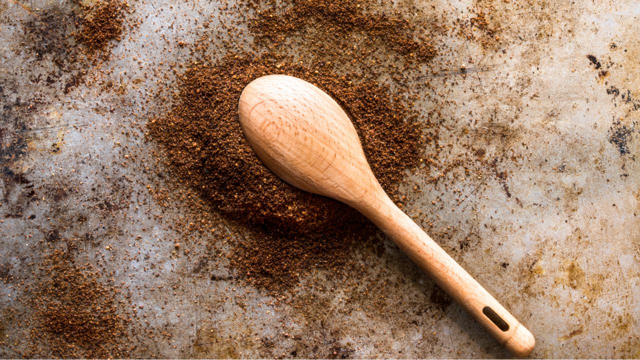 Ground Cloves