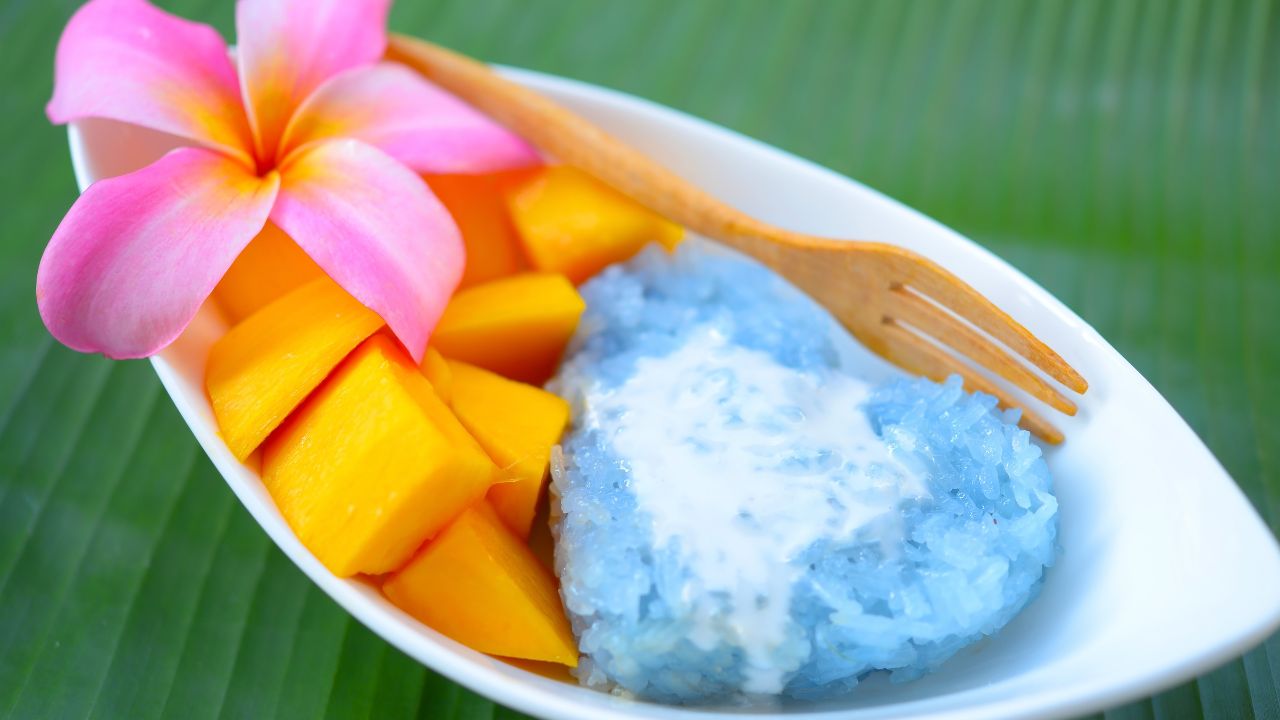 Khao Niaow Ma Muang