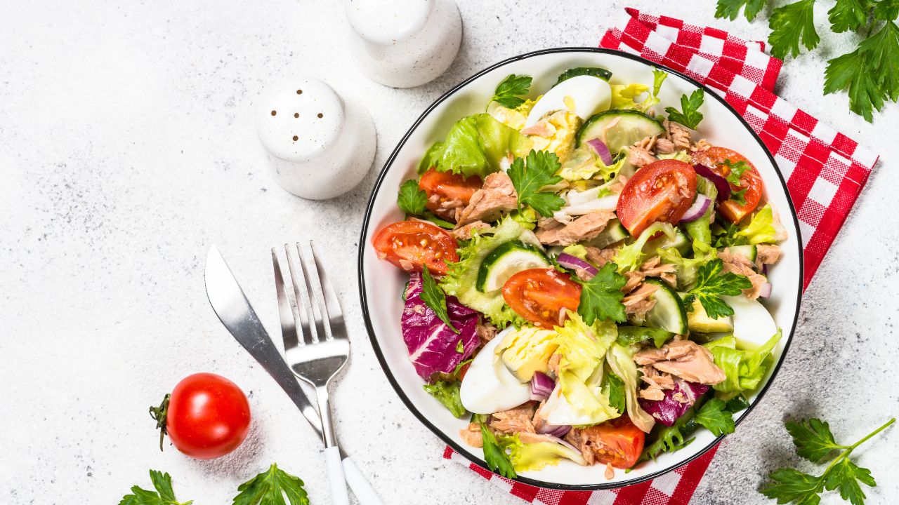 Want To Enjoy Snacks On A Keto Diet Try These 38 Delights!