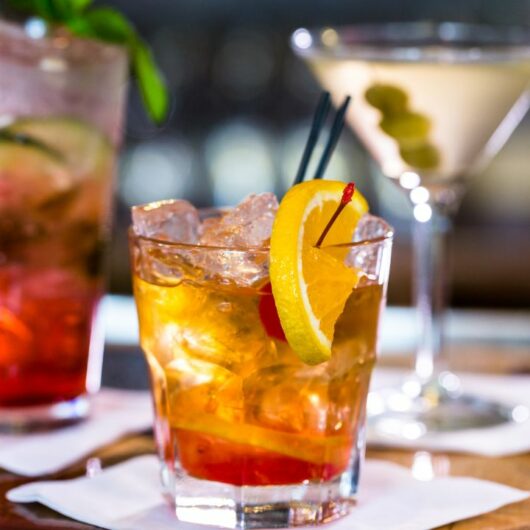 14 Best Hennessy Cocktails