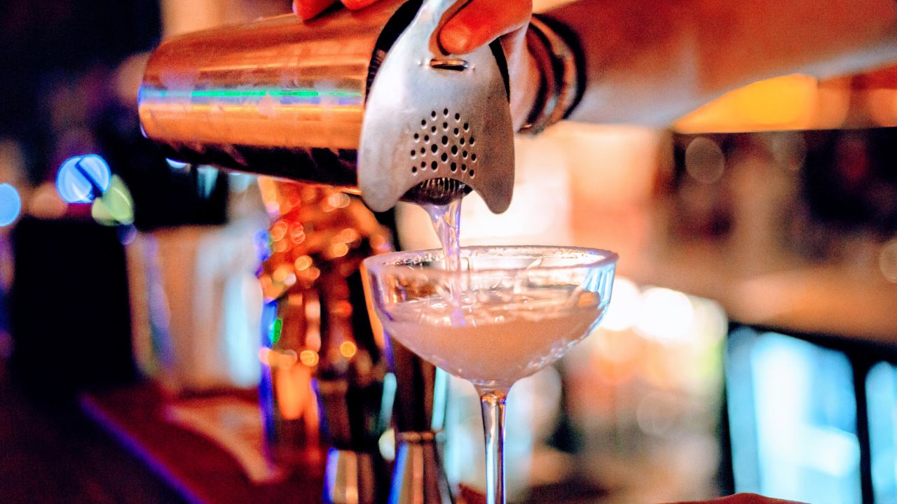 17 Simple And Delicious Crown Royal Cocktails