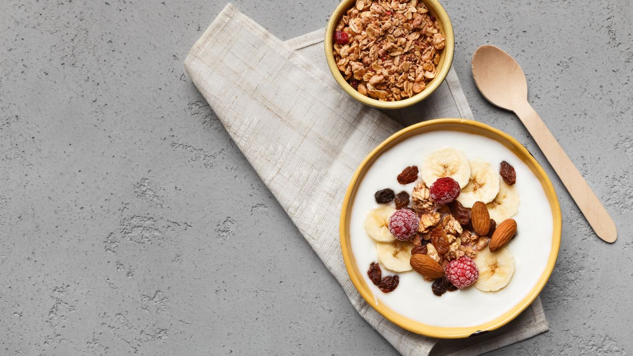 25 + Super Easy Breakfast Recipes To Make In No Time