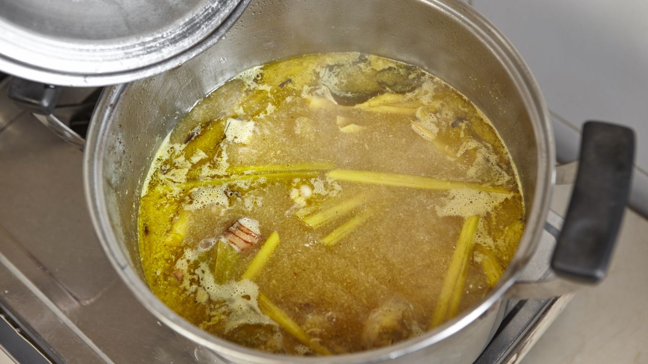 7 Of The Very Best Substitutes For Chicken Stock Concentrate