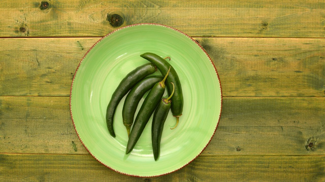 9 Alternatives To Serrano Peppers