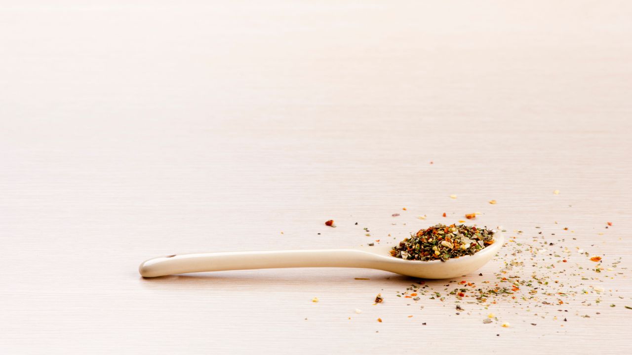 Salad Supreme Seasoning: 6 Tasty Substitutes