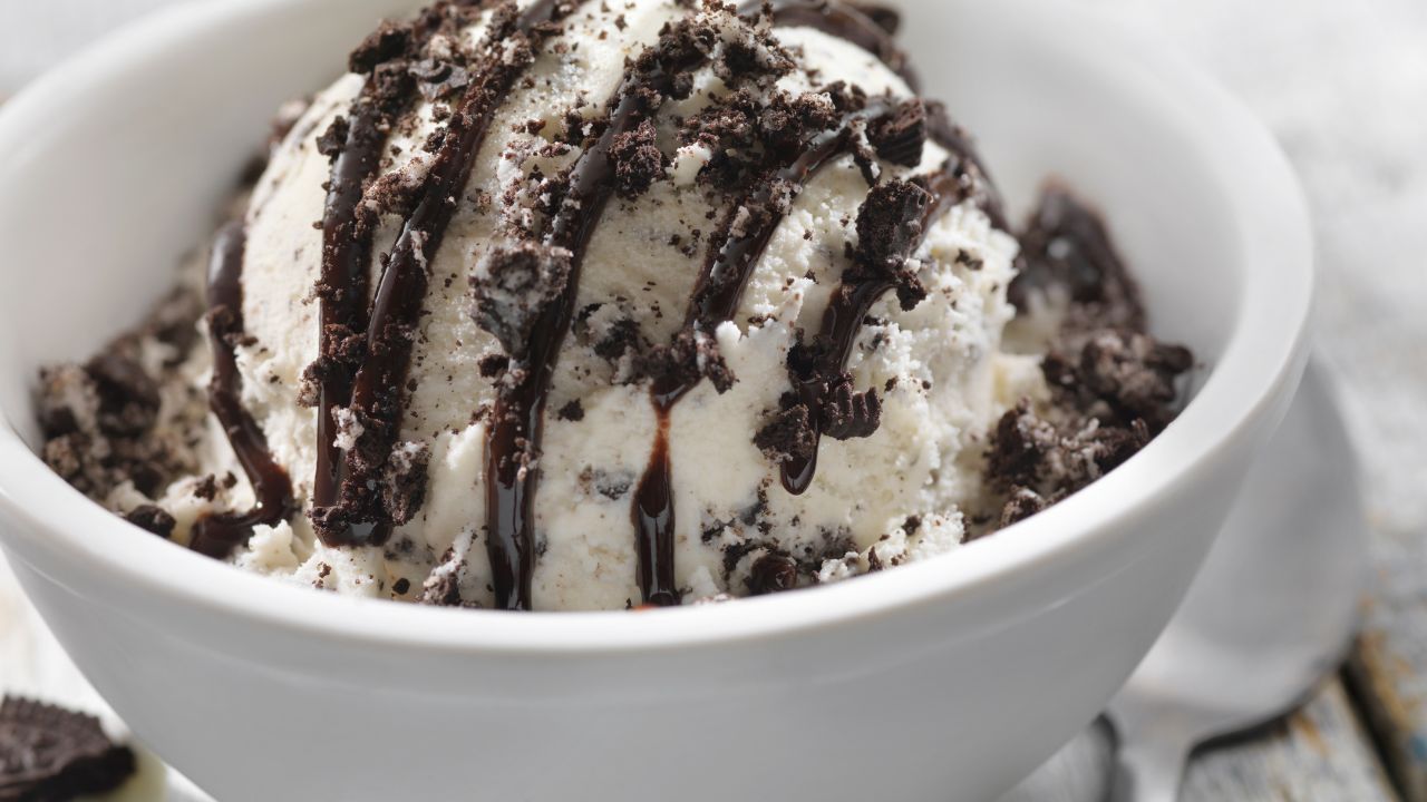Skillet Cookie Crumble