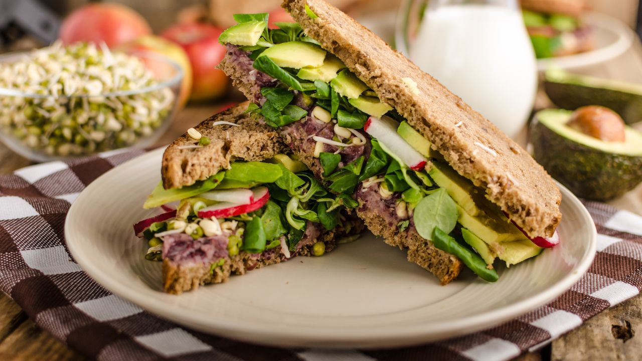 18 Easy To Recreate Chipotle Recipes
