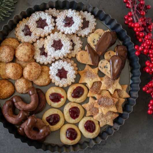 23 + Delicious German Cookie Recipes