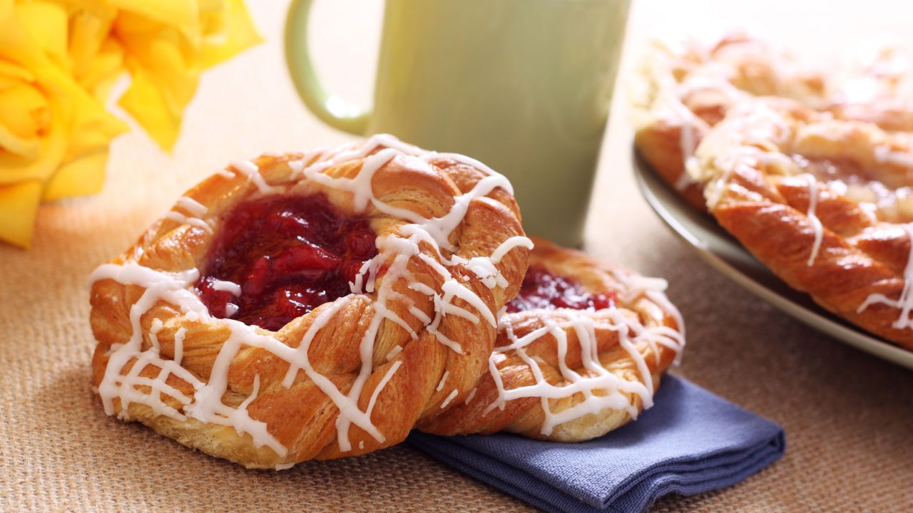 33 Simple And Sweet Breakfast Recipes