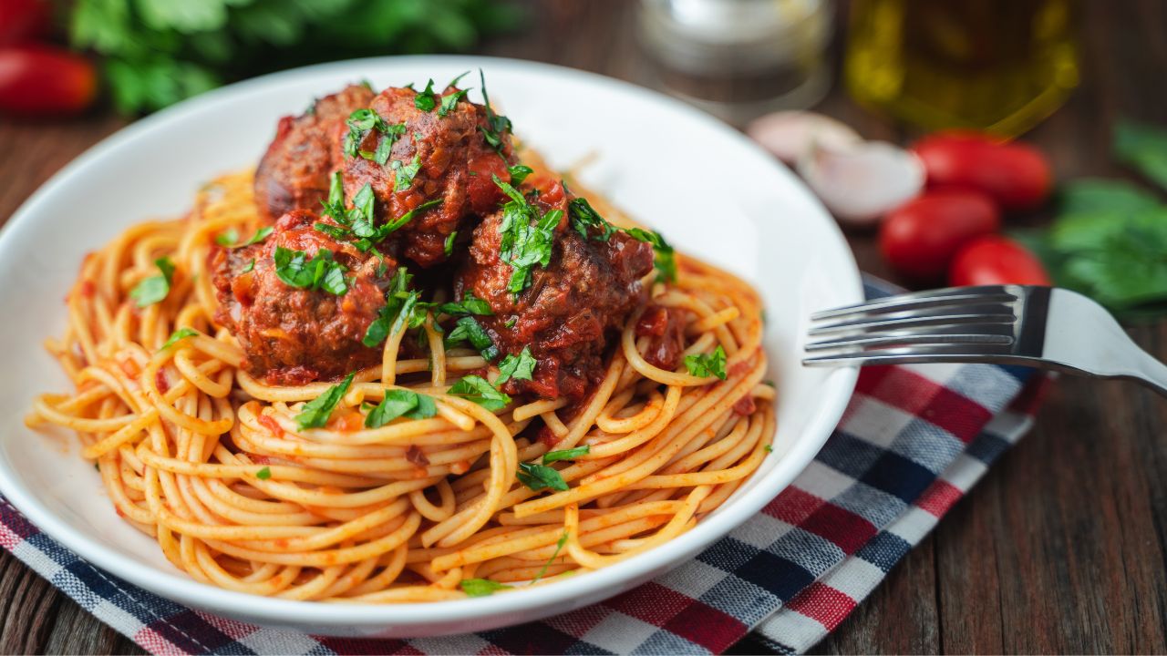 19 Delicious Ways To Use Leftover Spaghetti