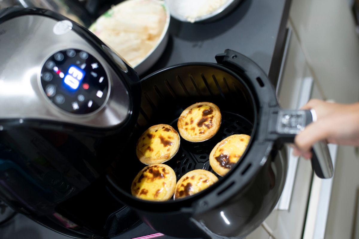 28 Delicious Air Fryer Desserts