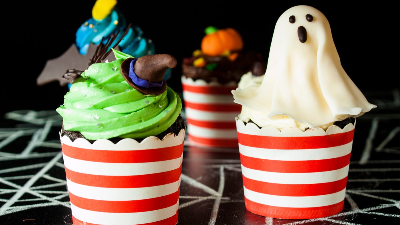 28 Fun Halloween Snacks