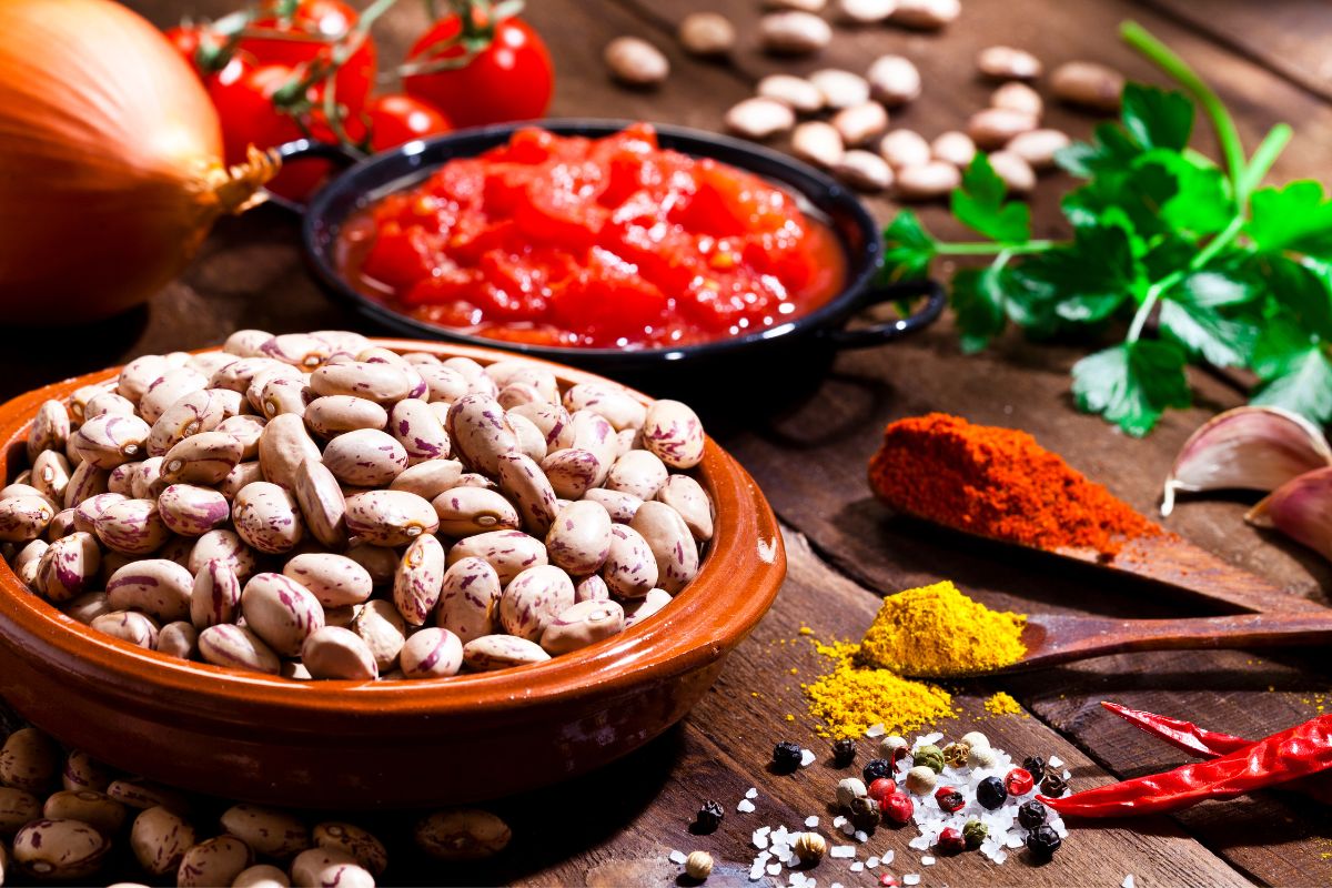 15 Delicious Side Dishes To Serve With Pinto Beans