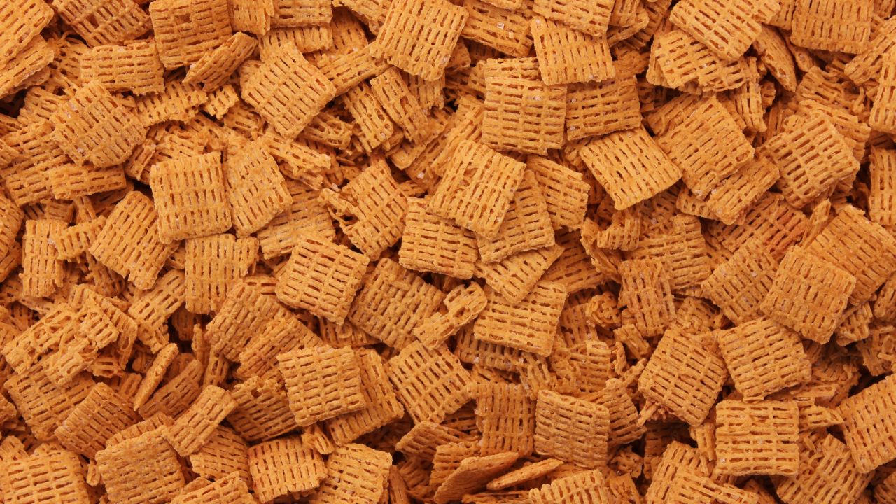 28 Crunchy Crispix Mix Recipes To Munch On