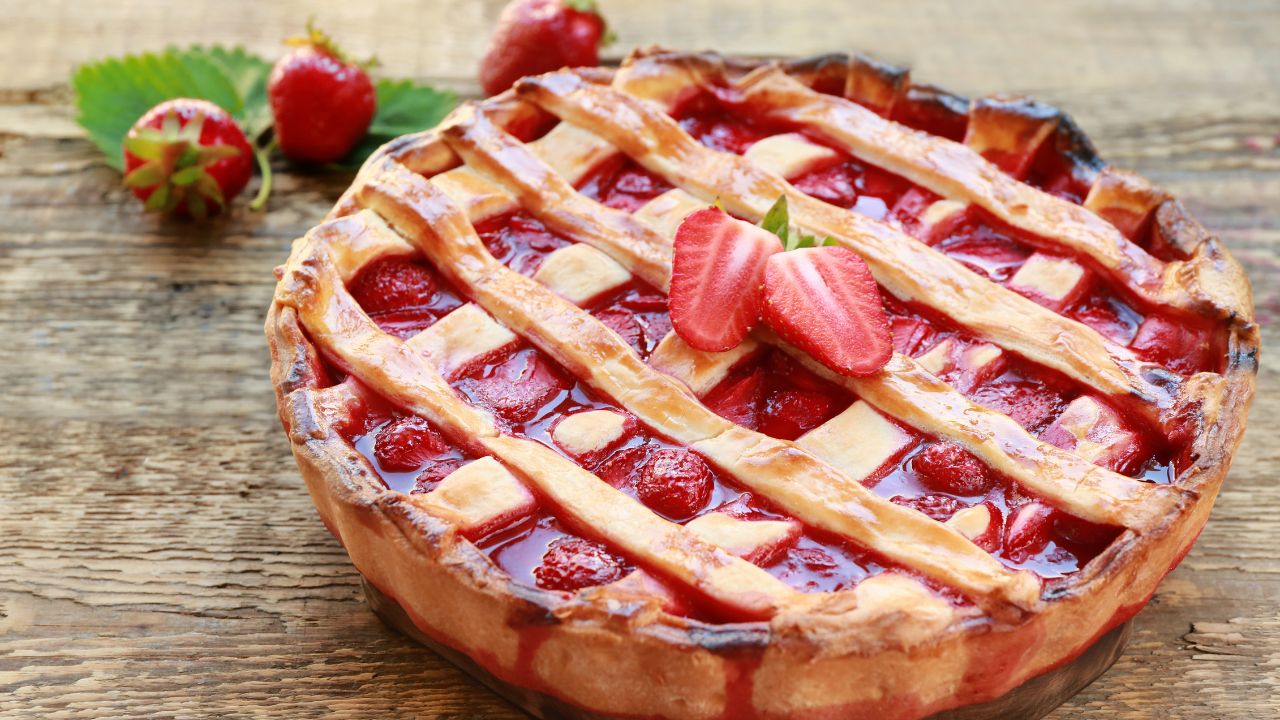 28 Delicious Summer Pie Recipes You HAVE To Try
