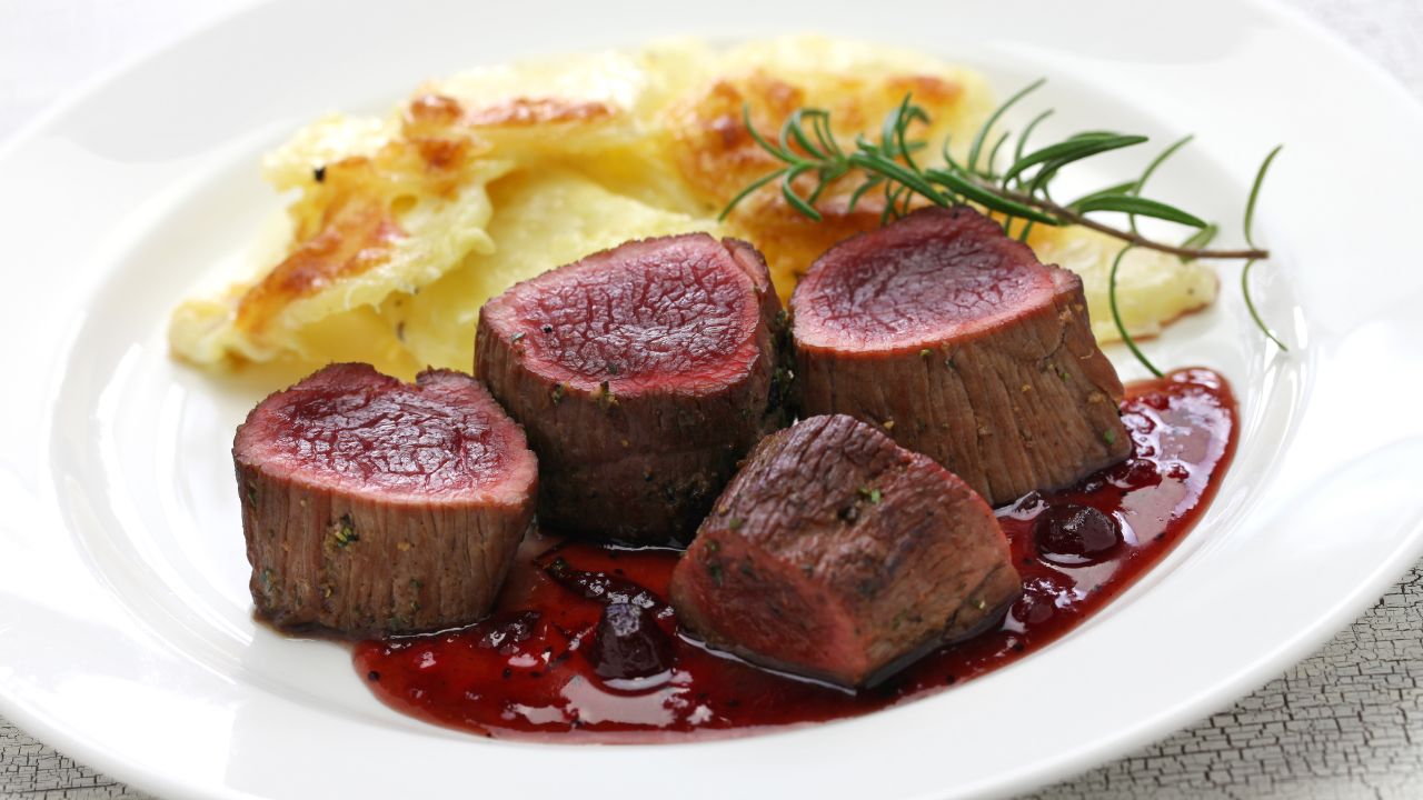 28 Delicious Venison Steak Cube Recipes You Need To Try