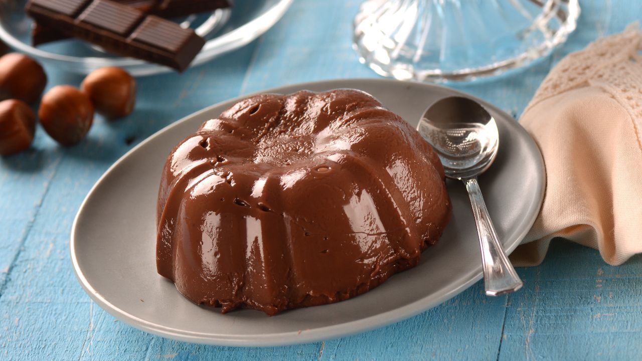 The 30 Tastiest Desserts To Treat Guests After A Brunch Meal