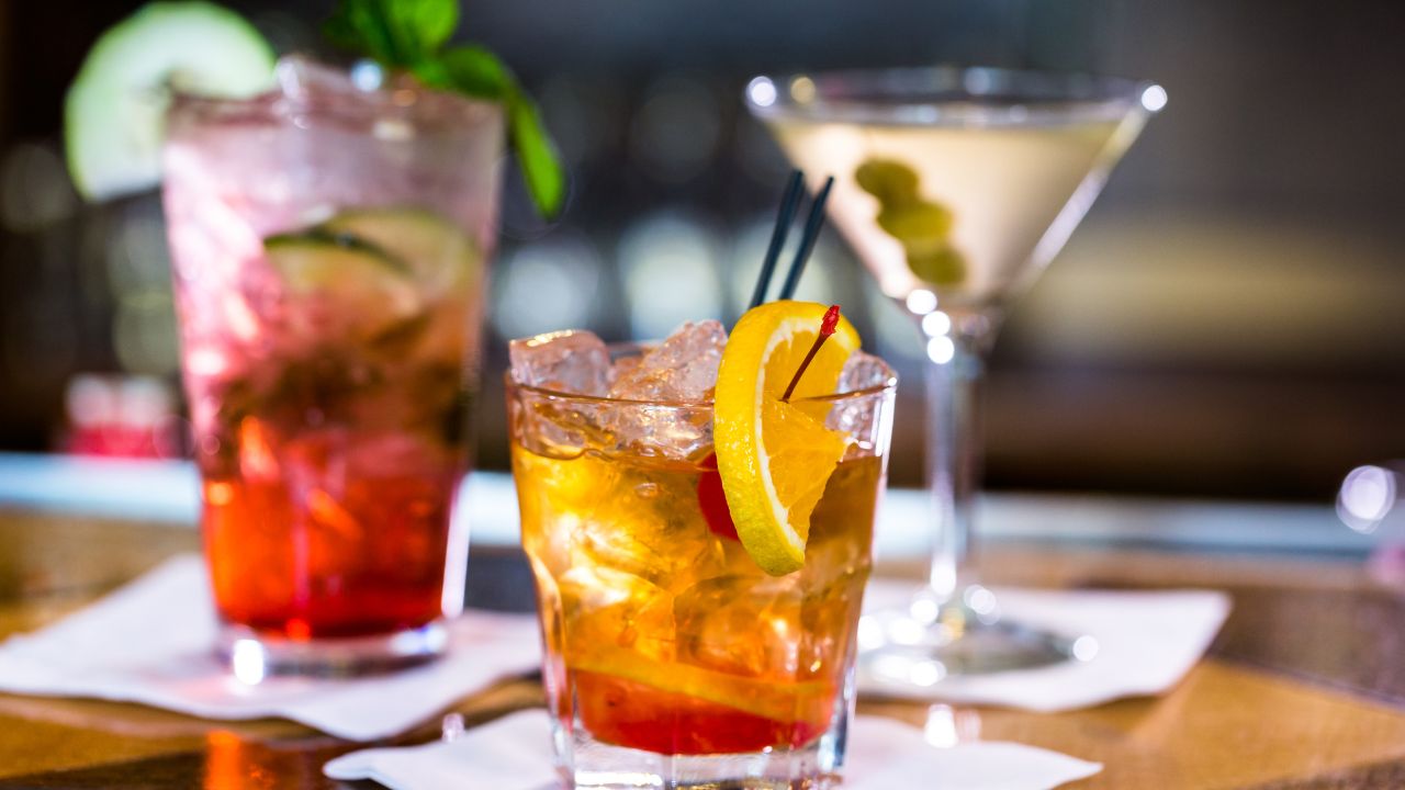 13 Delicious Traditional Greek Cocktails