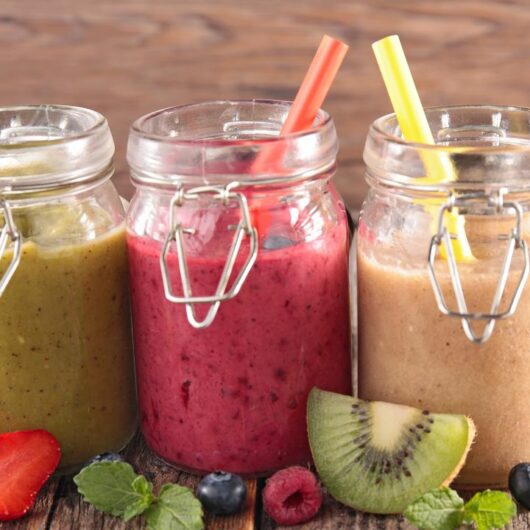 20 Keto Smoothie And Low-Carb Shake Recipes You Need To Try!