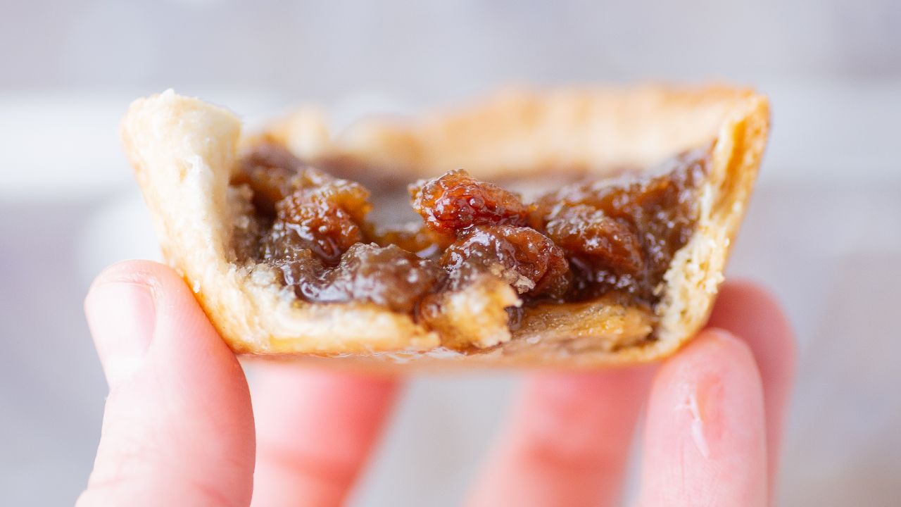 25 Simple And Easy Canadian Desserts