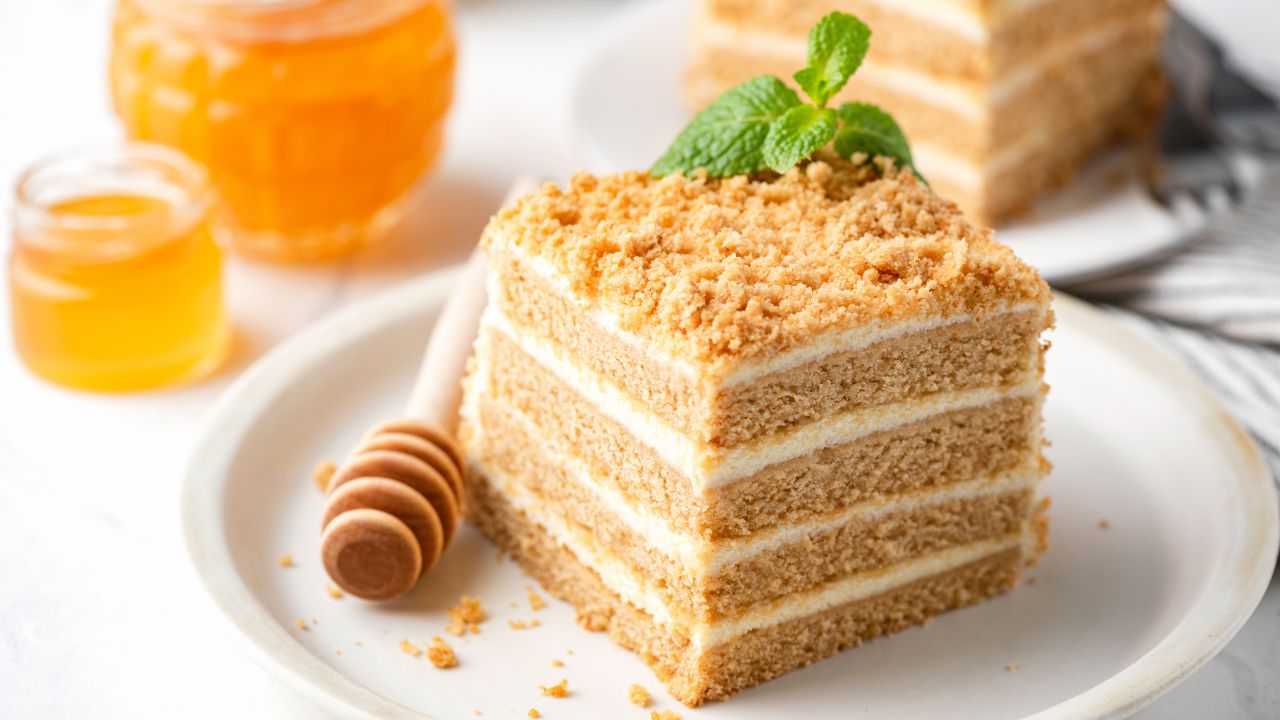 27 Honey Desserts To Sweeten Your Day
