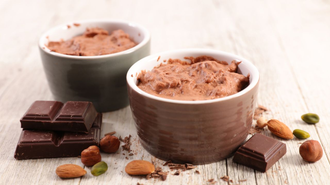 28 Simple And Delicious Baileys Irish Cream Dessert Recipes
