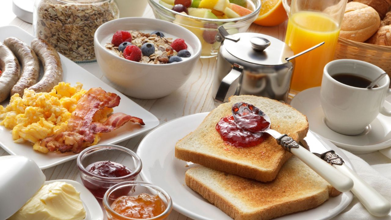 30 Easy To Make Hot Breakfast Ideas For Busy Mornings