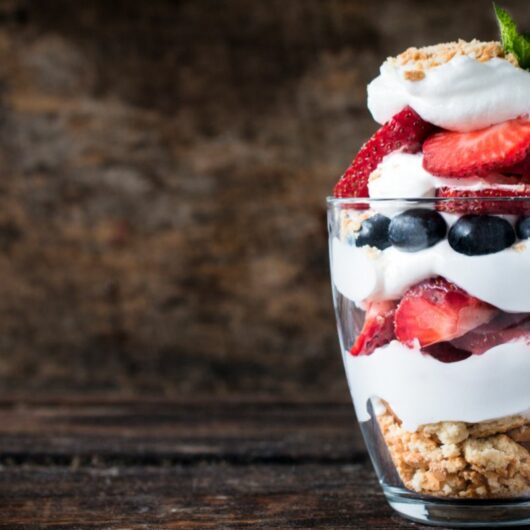 40 Light And Sweet Desserts For Springtime