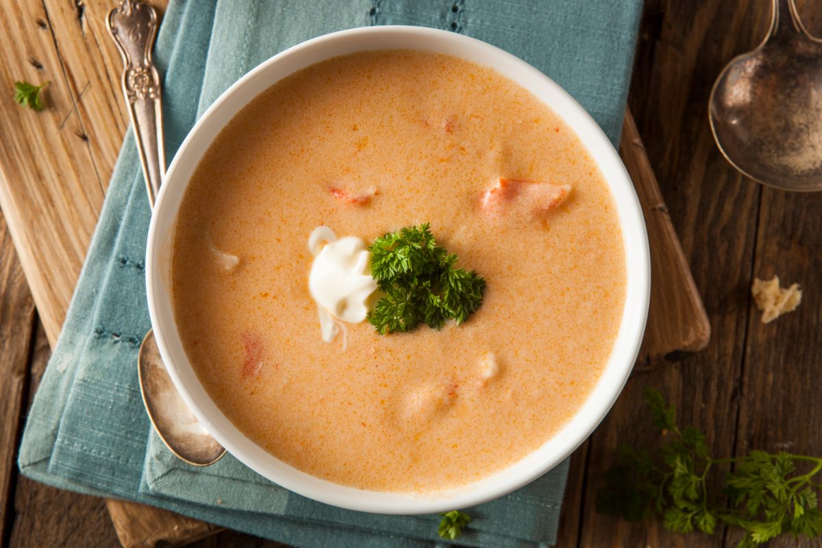 40 Mouthwatering Bisque Recipes You Need to Try Today (Lobster, Crab, and More)