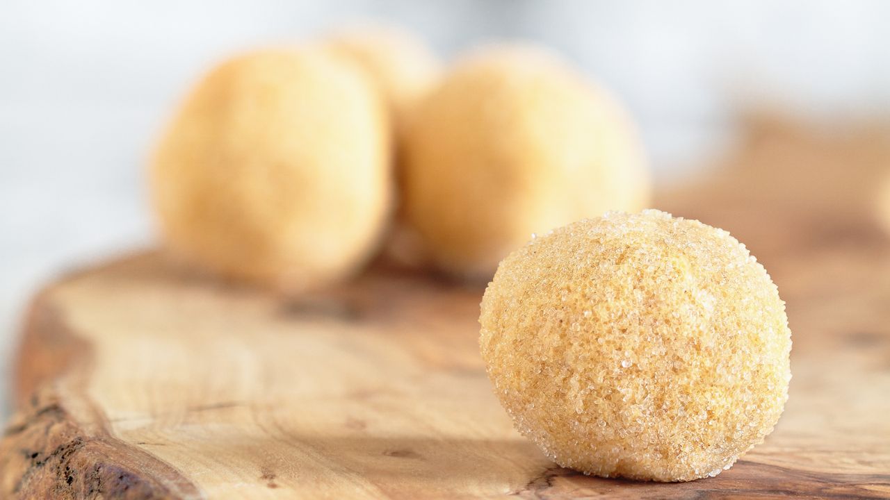 23 Easy Keto Fat Bomb Recipes