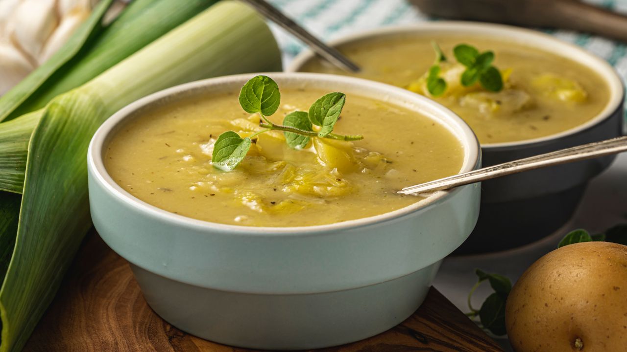 30 Quick And Delicious Easy Microwave Recipes