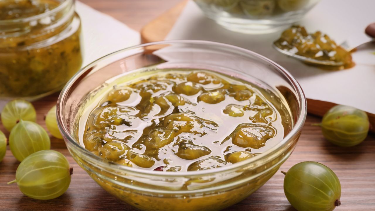 23 Easy Gooseberry Recipes You’ll Love